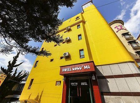 In Seoul Sinchon Goguma Hotel Екстер'єр фото